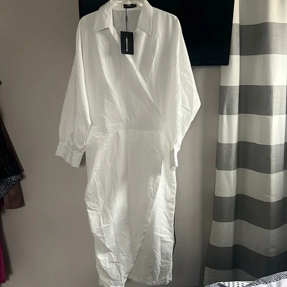 Plus White Poplin Midi Shirt Dress - Picture 3 of 6
